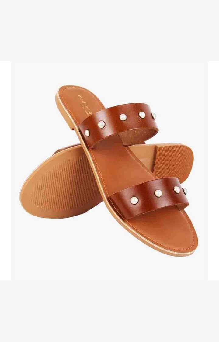 Shirly Brown Flats