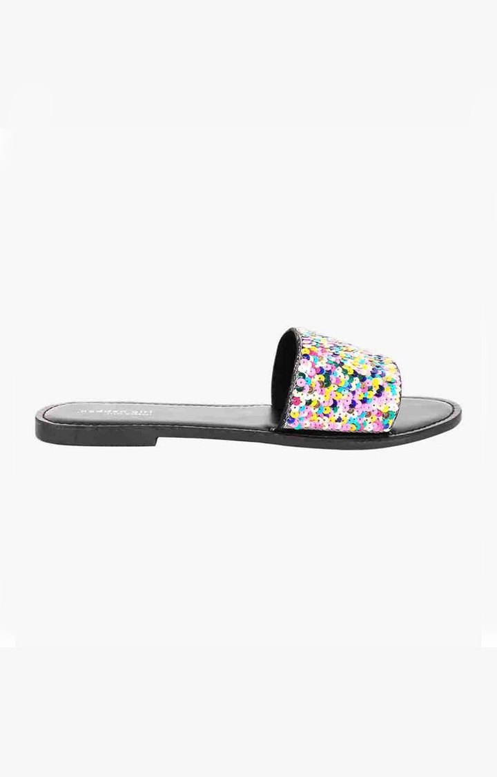 Newie Multi Flats