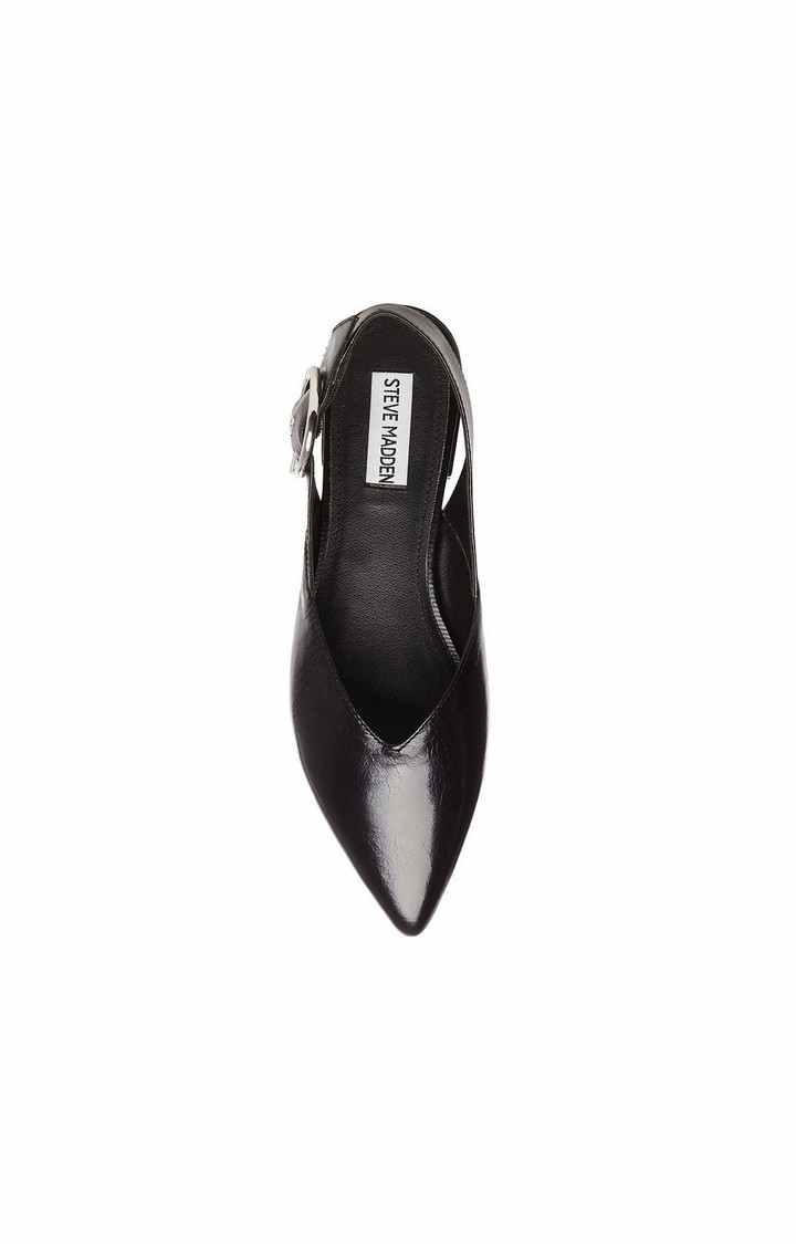 Courtney Black Closed Flats & Ballerinas
