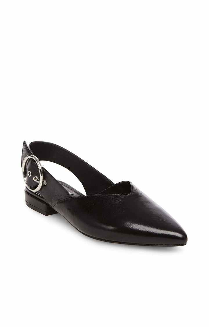 Courtney Black Closed Flats & Ballerinas