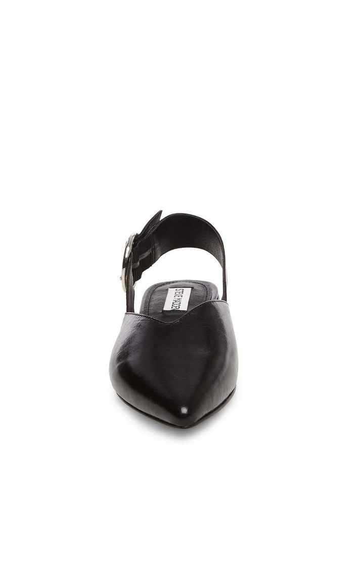 Courtney Black Closed Flats & Ballerinas