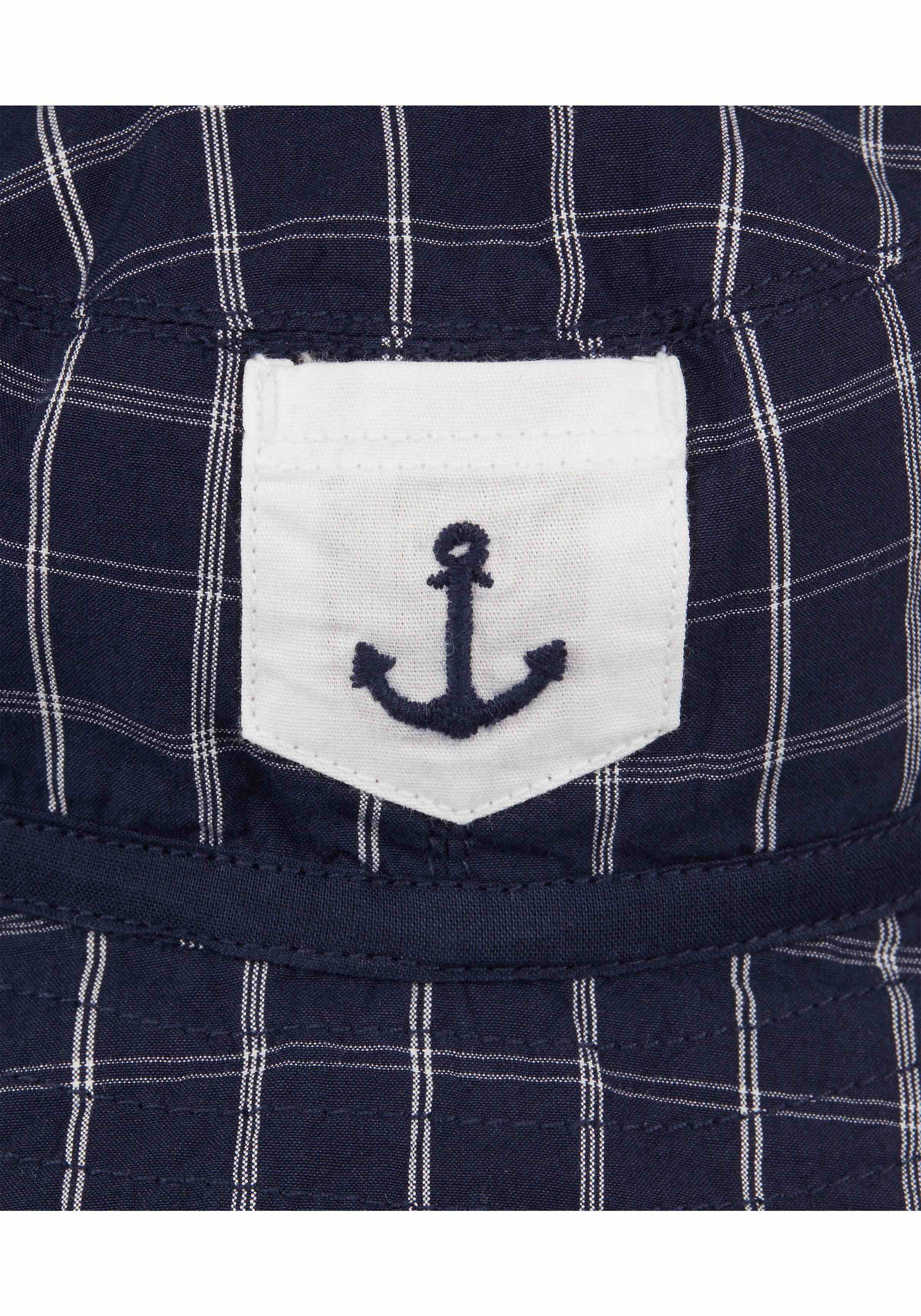 https://cdn.fynd.com/v2/falling-surf-7c8bb8/fyprod/wrkr/products/pictures/item/free/original/000000410151461001/3aDRK-QIw8-VA265-2.jpg
