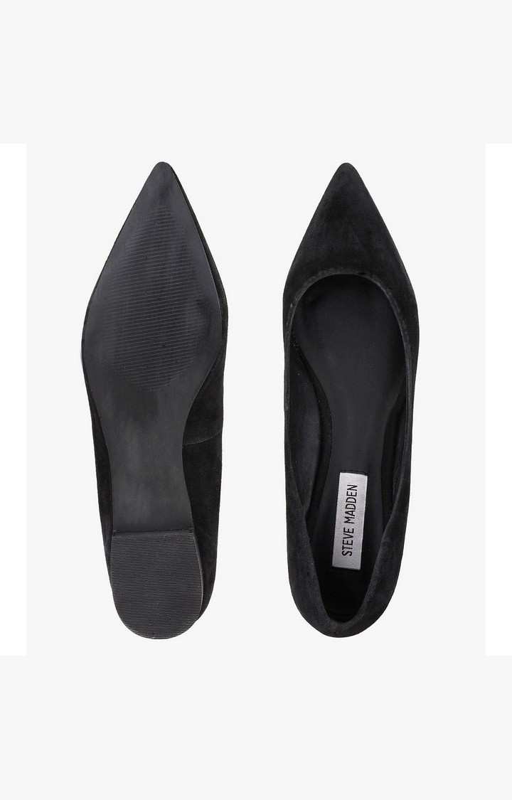 Otisly Black Closed Flats & Ballerinas