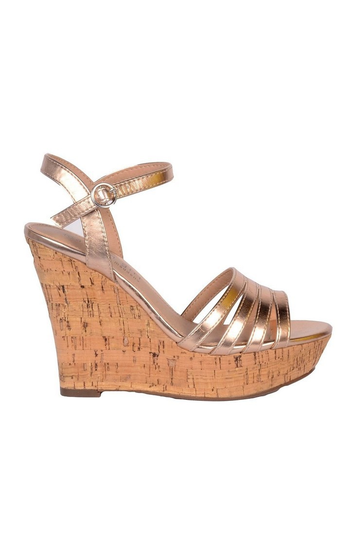 Blend Pink Wedges