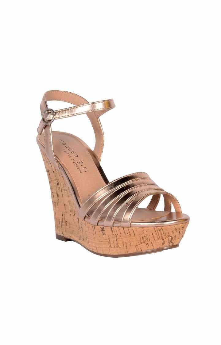 Blend Pink Wedges