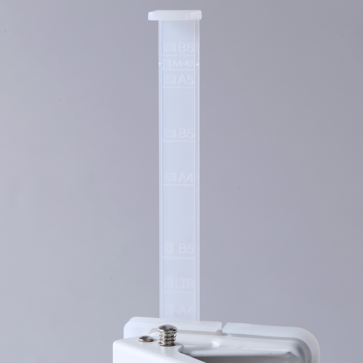 2 HOLE PUNCH
