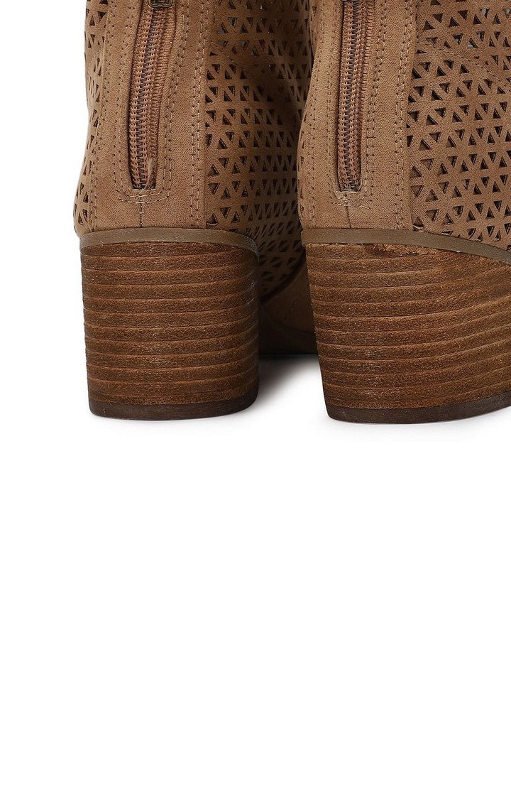 Fayth Beige Boots
