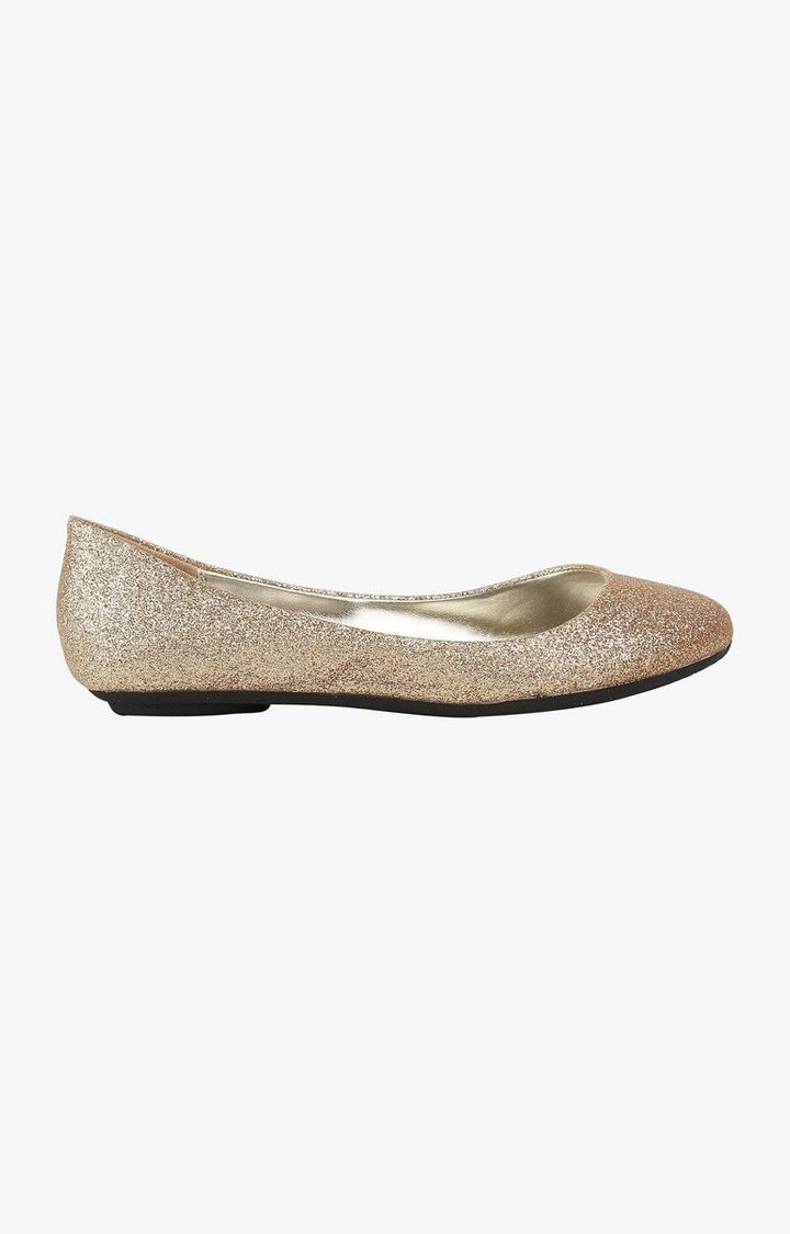 P-Heavenn Gold Closed Flats & Ballerinas