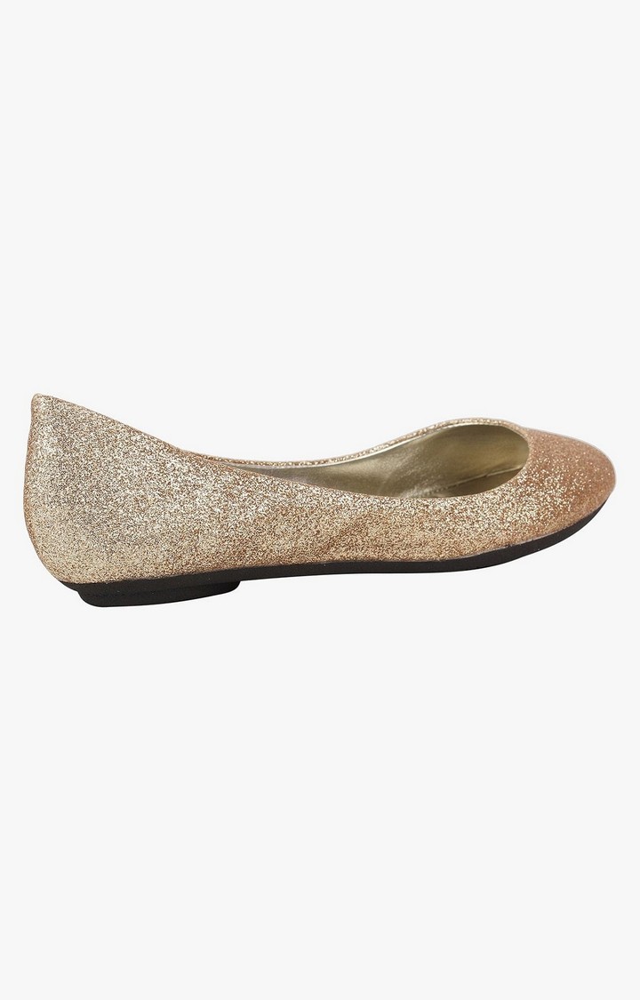 P-Heavenn Gold Closed Flats & Ballerinas