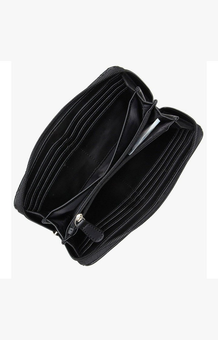 Beverw Black Handbags