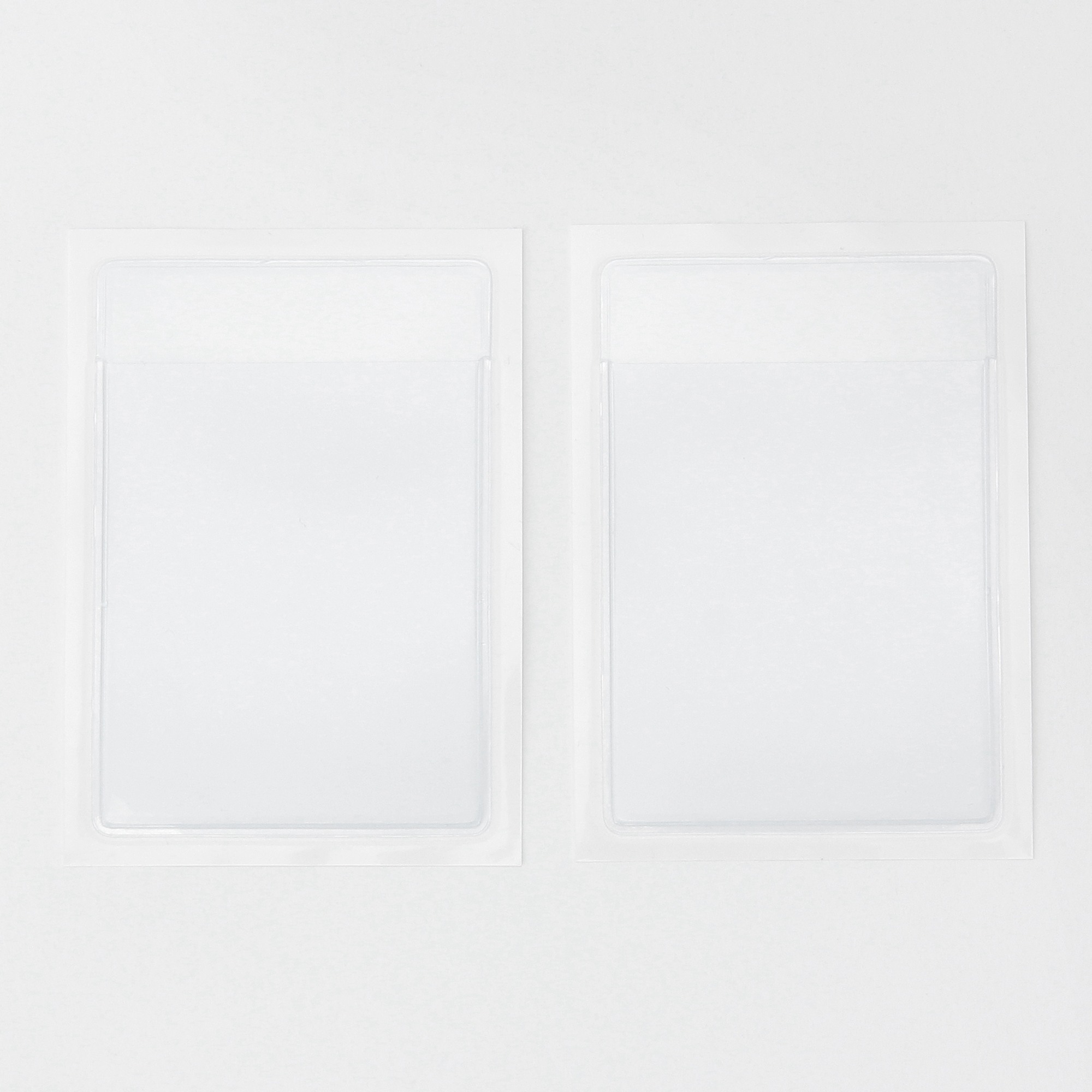 STICKY POCKET / CARD SIZE