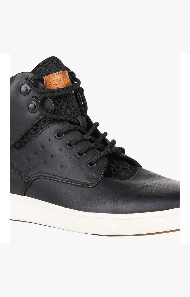 Fridged Black Sneakers