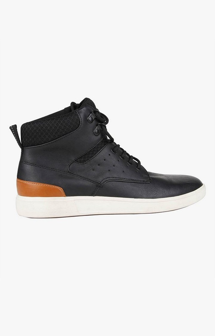 Fridged Black Sneakers