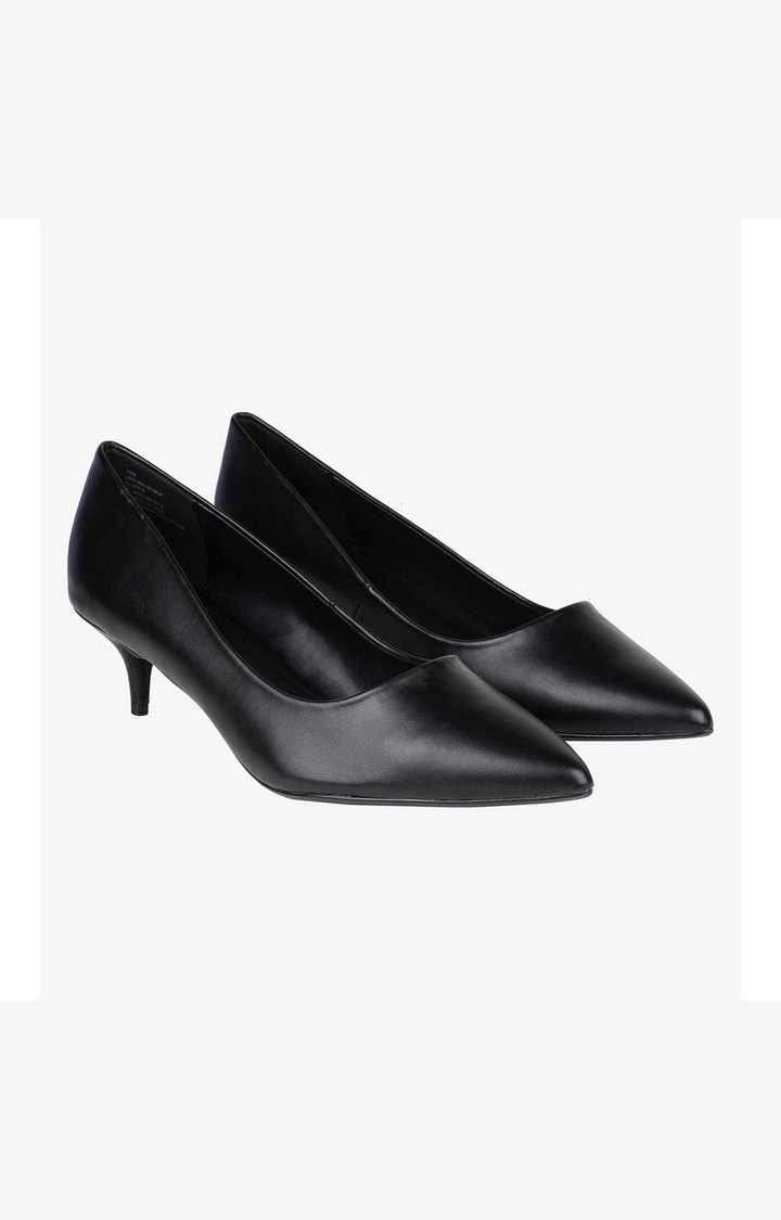 Pina Black Pumps