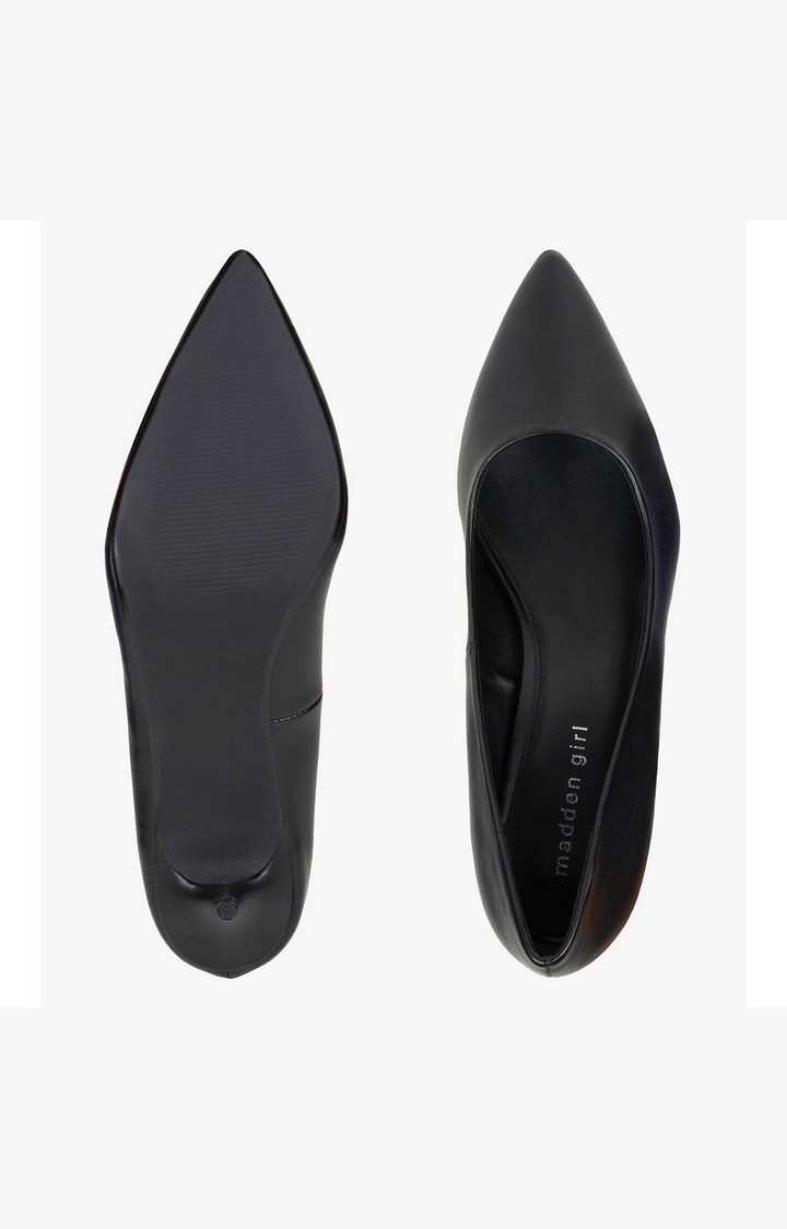 Pina Black Pumps