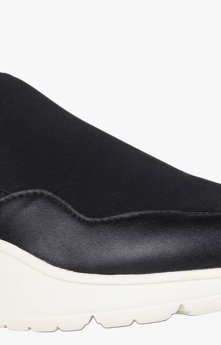 Zip Black Sneakers