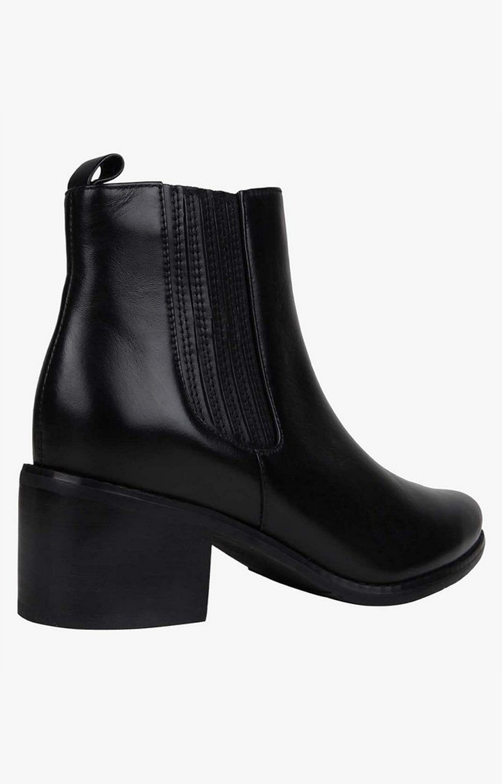 Elvina Black Boots