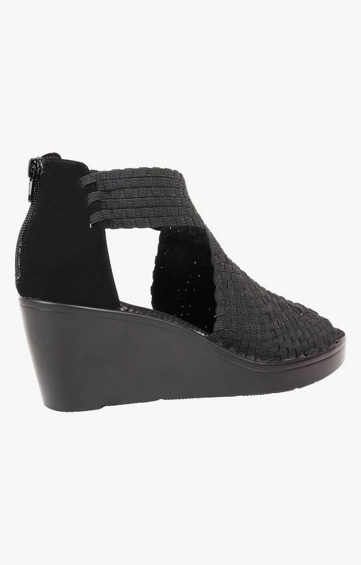 Nc-Ace Black Wedges