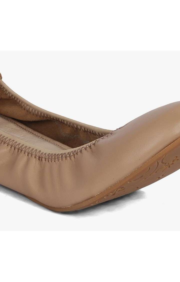 Becca Pink Closed Flats & Ballerinas