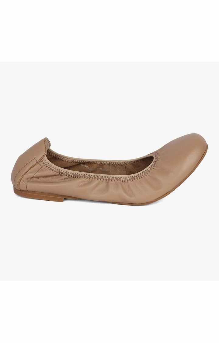 Becca Pink Closed Flats & Ballerinas