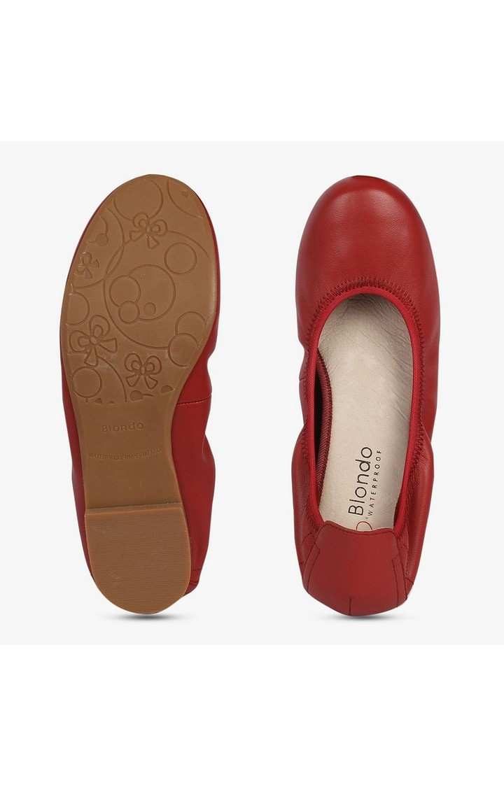 Becca Red Closed Flats & Ballerinas