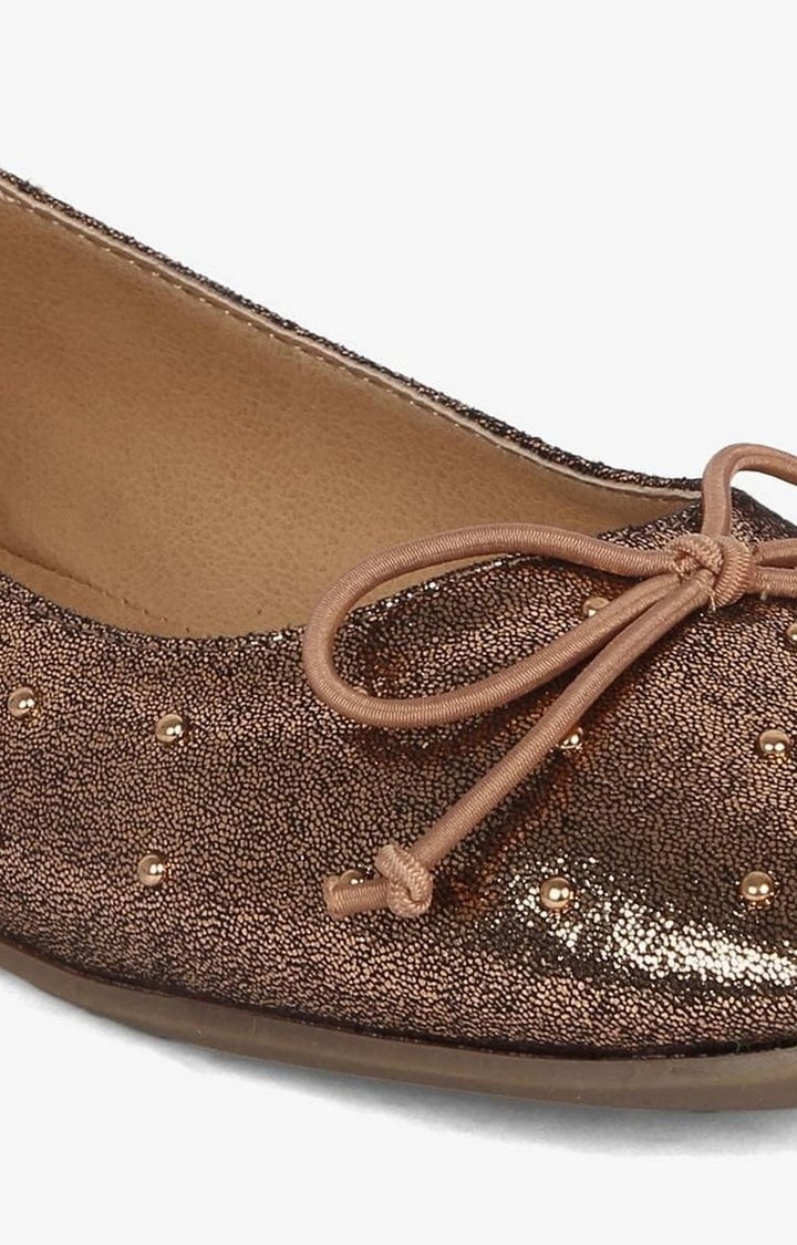 Tani Pink Closed Flats & Ballerinas