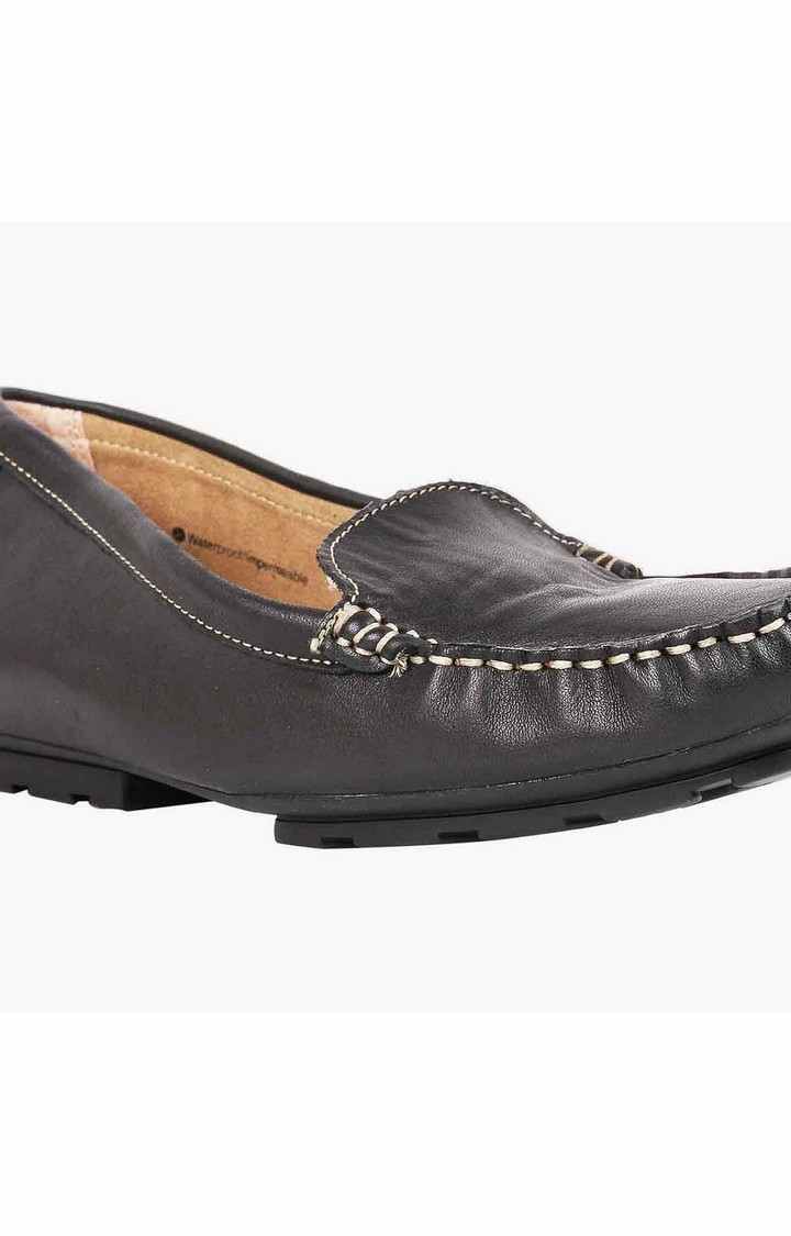 Dale Black Closed Flats & Ballerinas