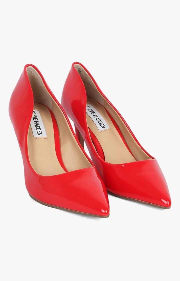 Mandii Red Pumps
