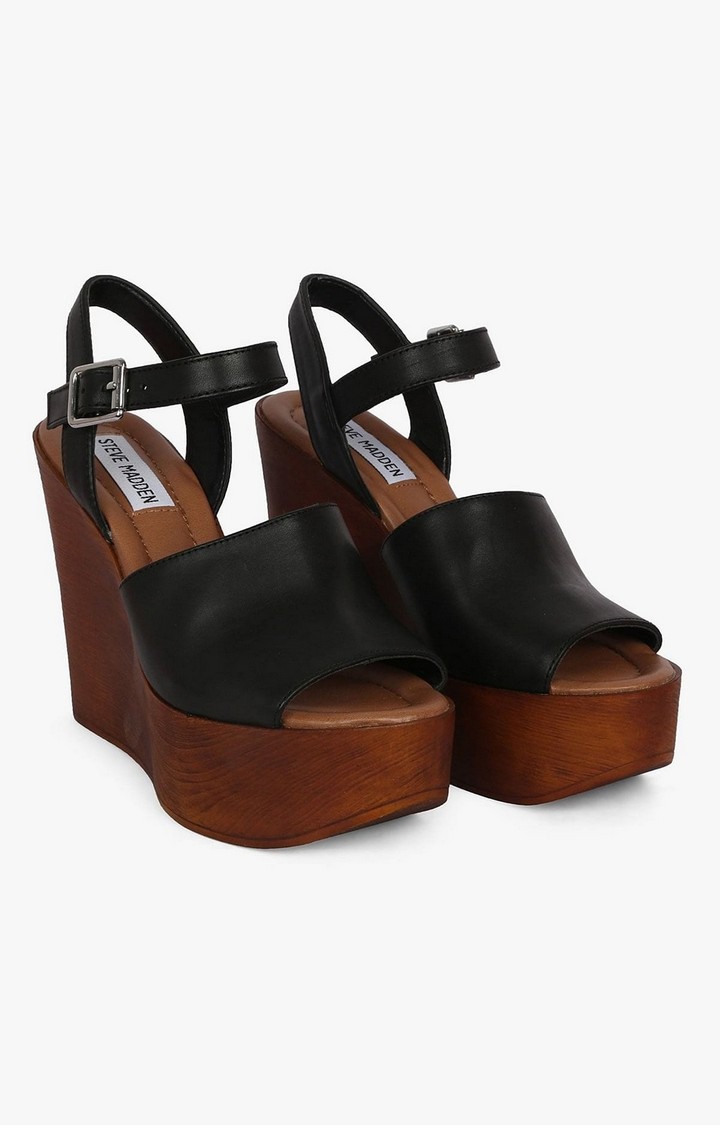 Bellini Black Wedges