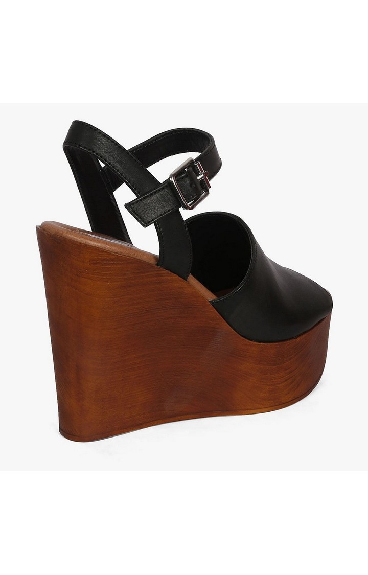 Bellini Black Wedges