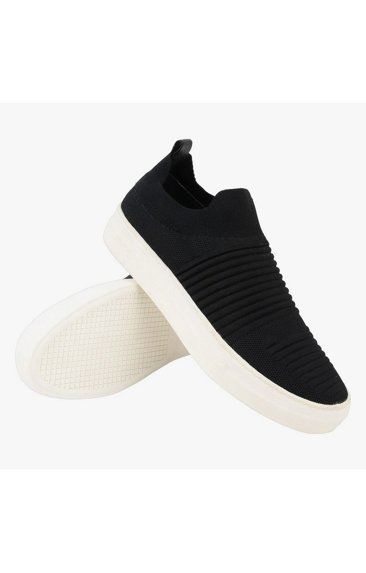 Brytney Black Sneakers