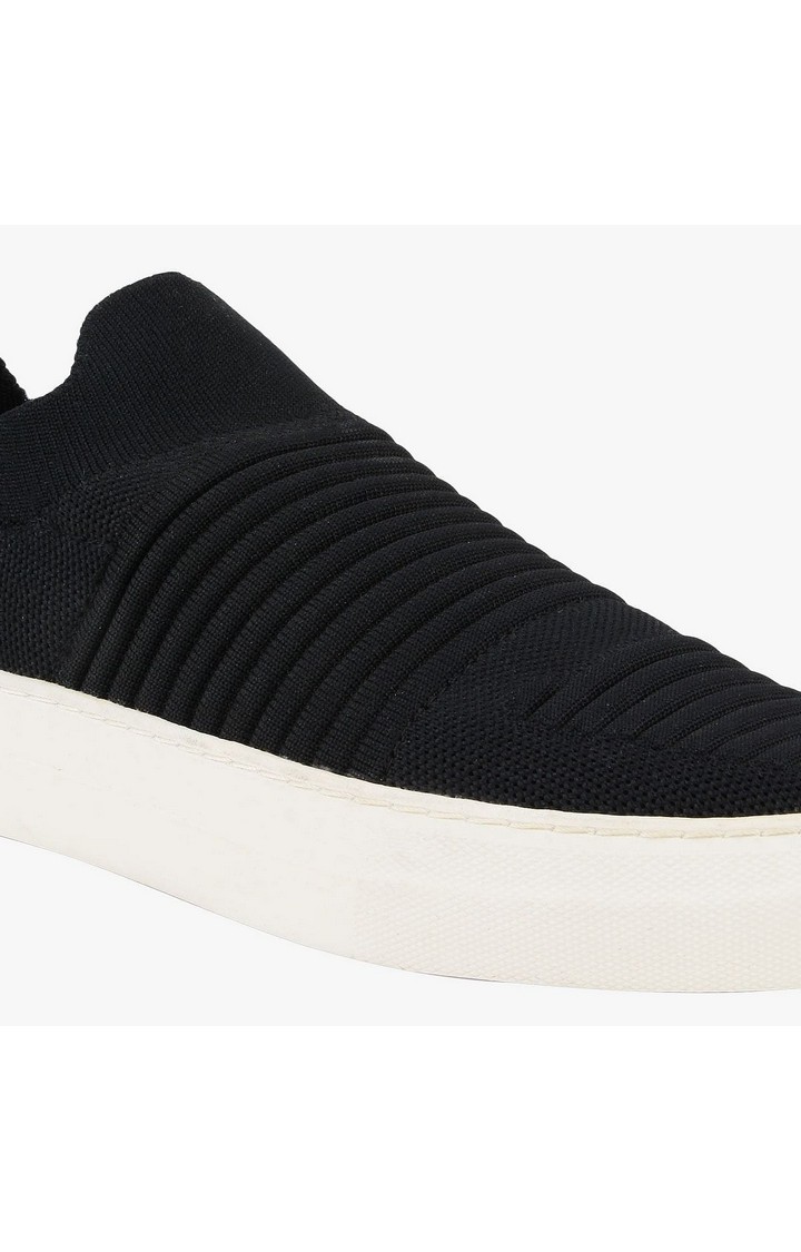 Brytney Black Sneakers
