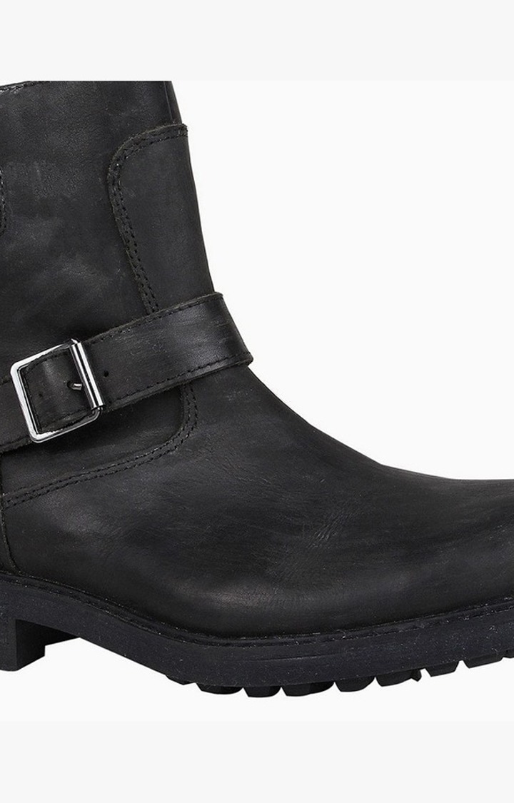 Buckk Black Boots