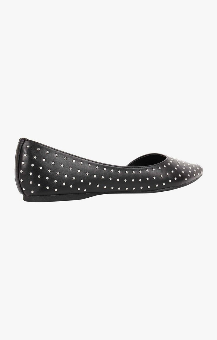 Elope Black Closed Flats & Ballerinas