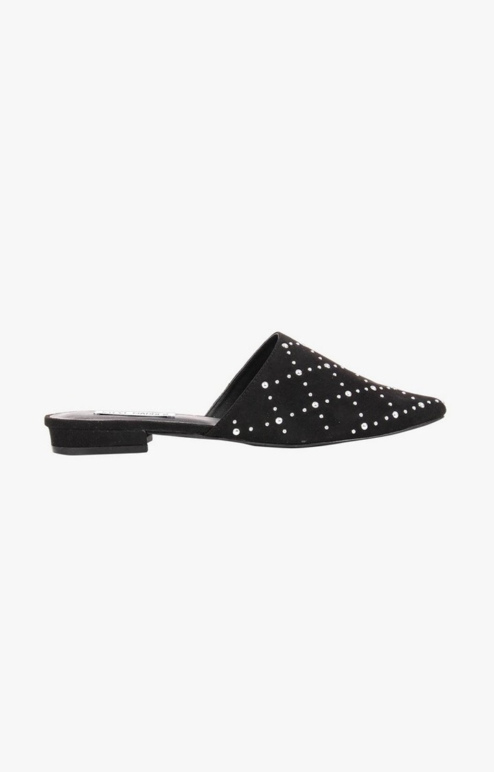 Fazed Black Closed Flats & Ballerinas