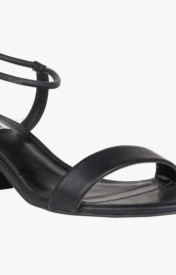 Ibbie Black Heel Sandals