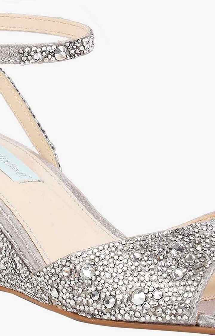 Sb-Elora Silver Wedges