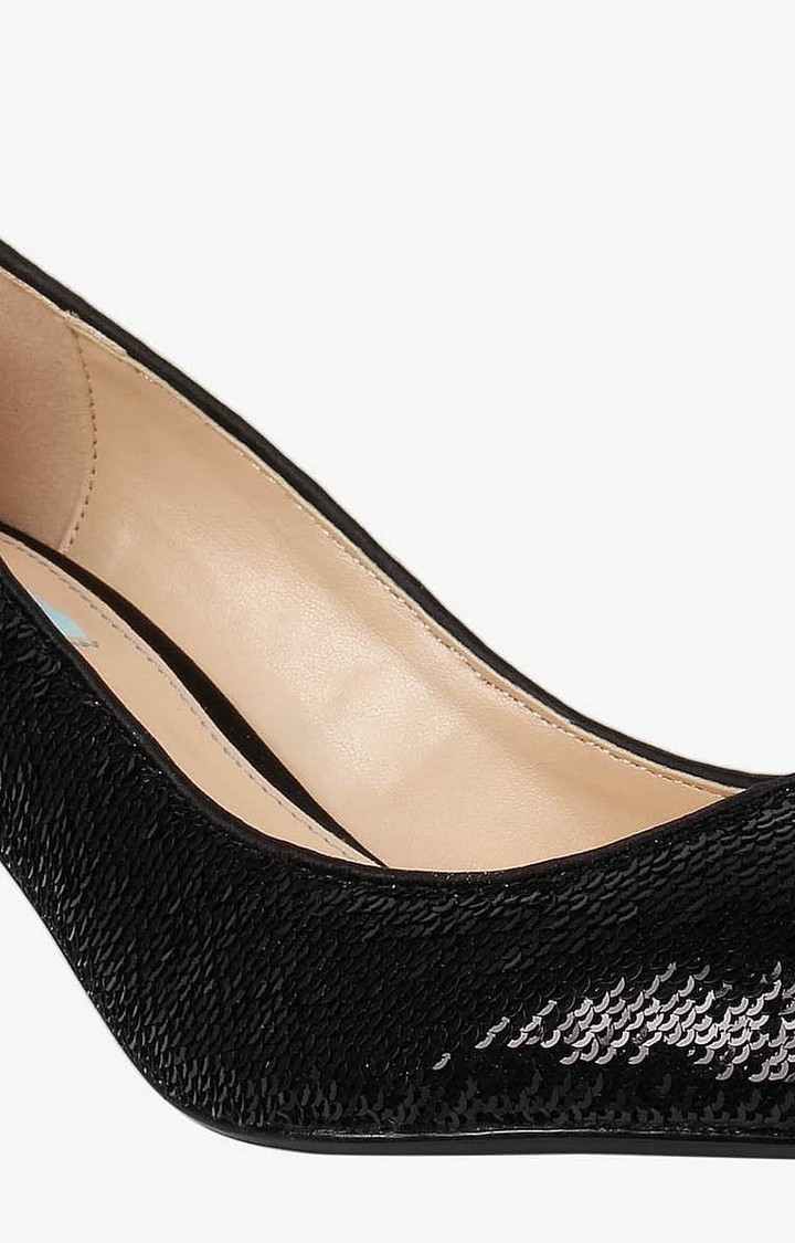 Sb-Kamie Black Pumps