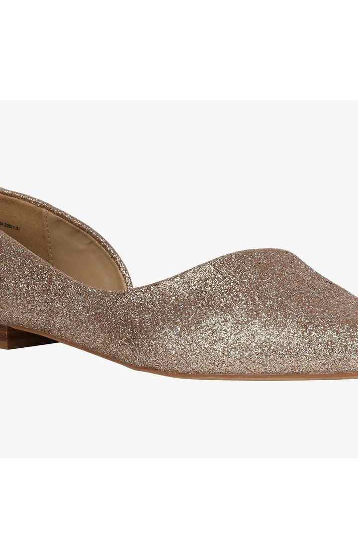 Audrianaa Pink Closed Flats & Ballerinas