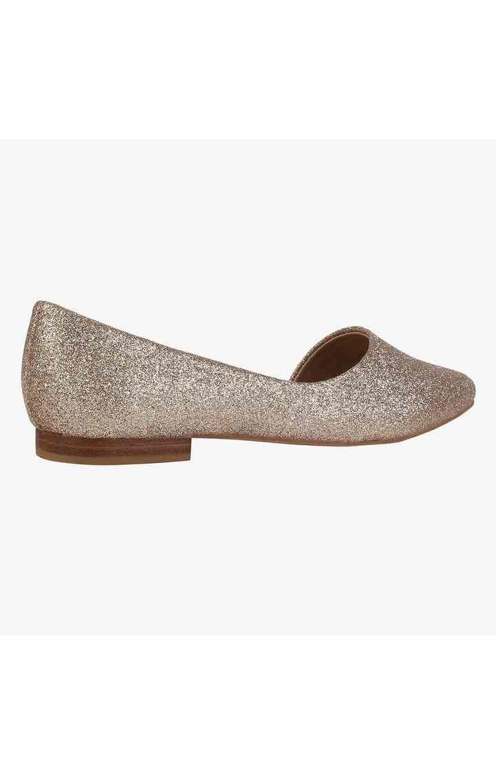 Audrianaa Pink Closed Flats & Ballerinas