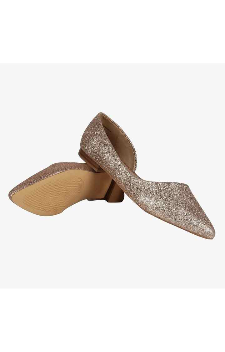 Audrianaa Pink Closed Flats & Ballerinas
