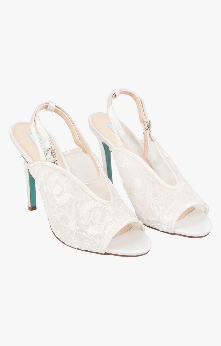 Sb-Lula White Pumps