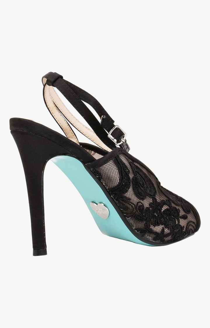 Sb-Lula Black Pumps
