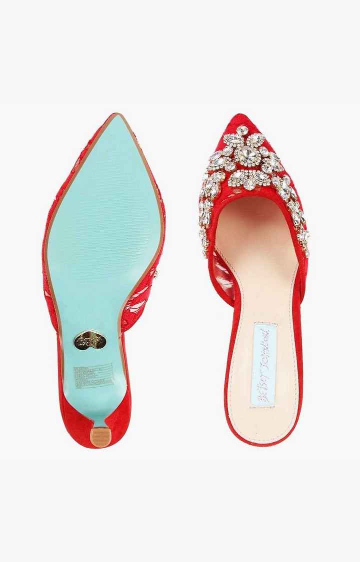 Sb-Serah Red Pumps