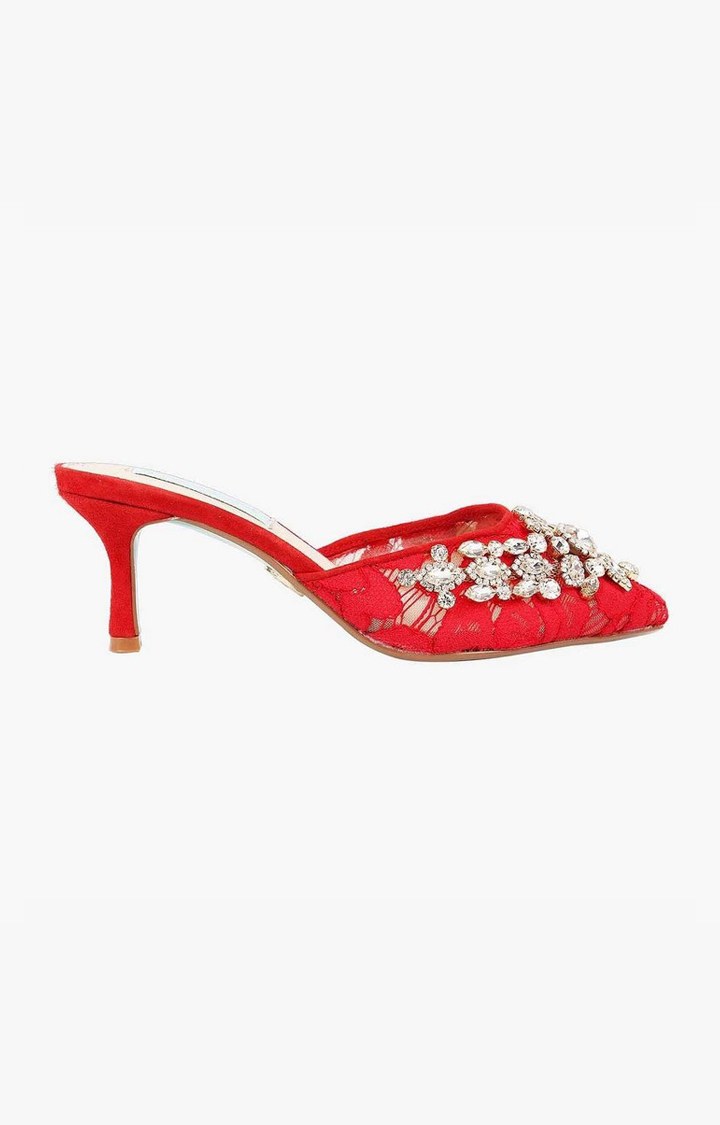 Sb-Serah Red Pumps