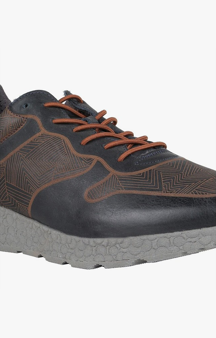 Alex Black Sneakers