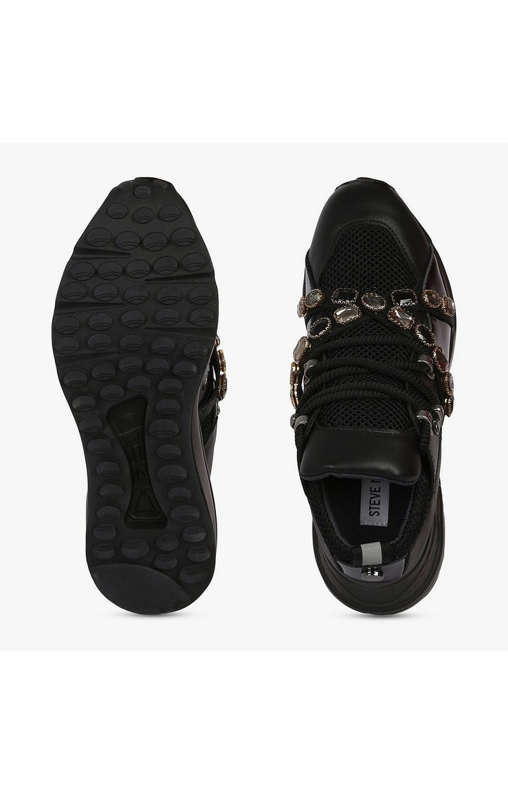 Credit Black Sneakers