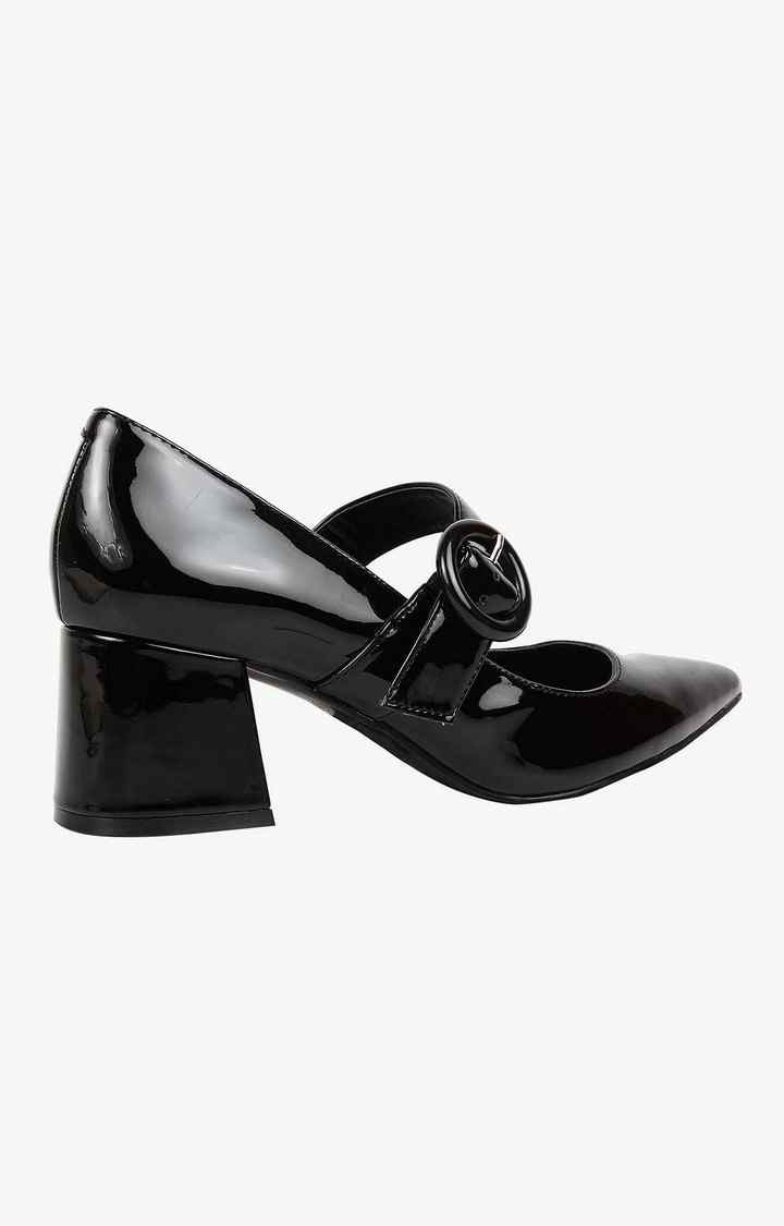 Marlie Black Pumps