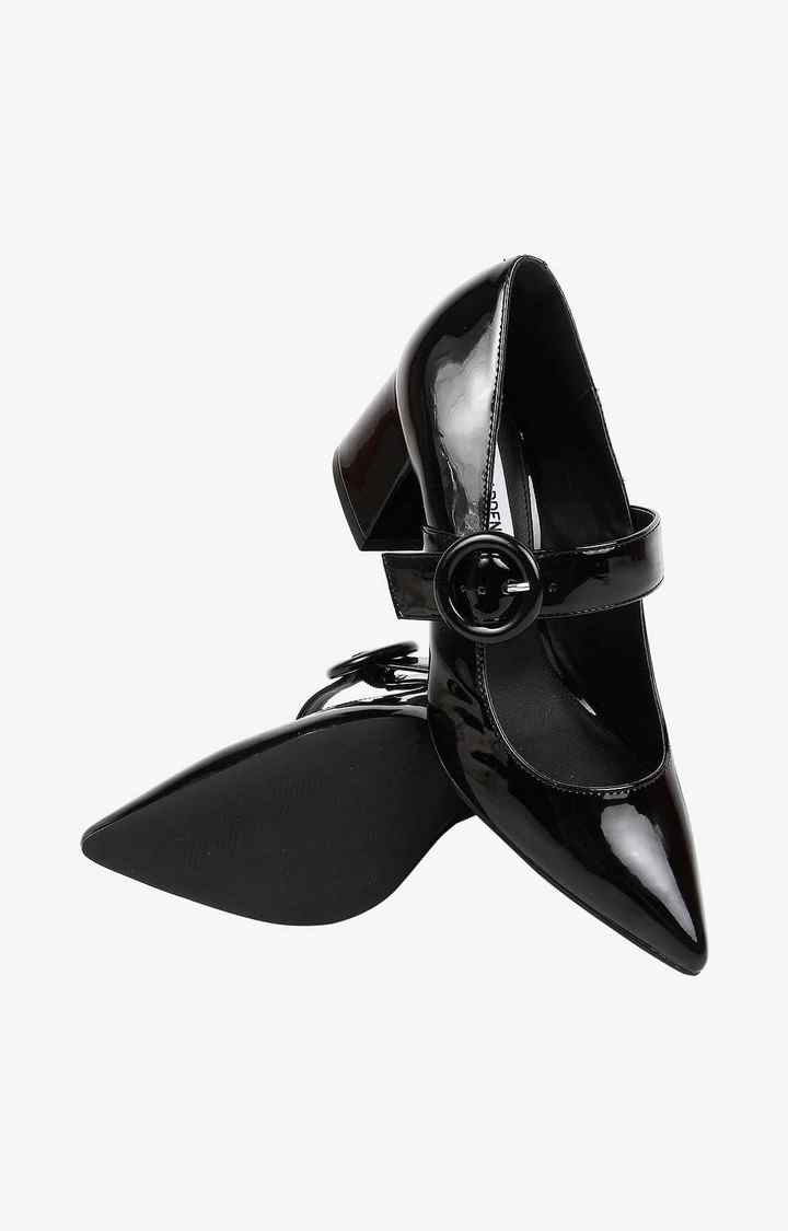 Marlie Black Pumps