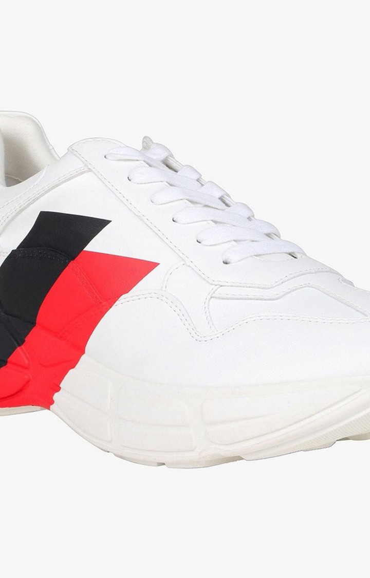 Caldera White Sneakers